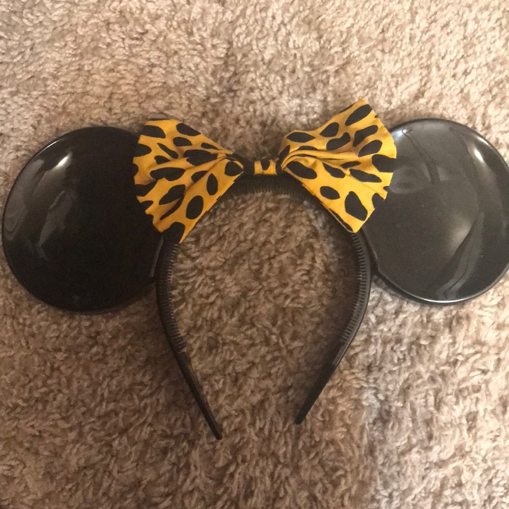 Animal Kingdom Minnie Ears